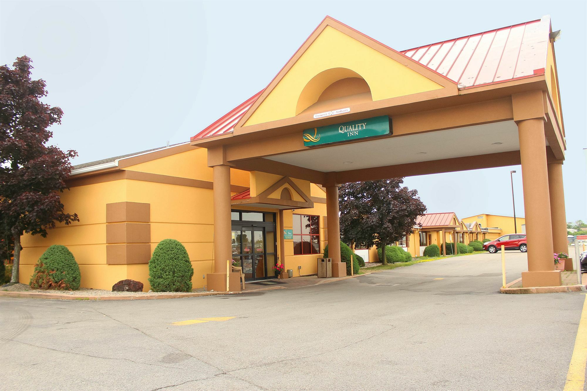 Quality Inn Airport Cheektowaga Exterior foto